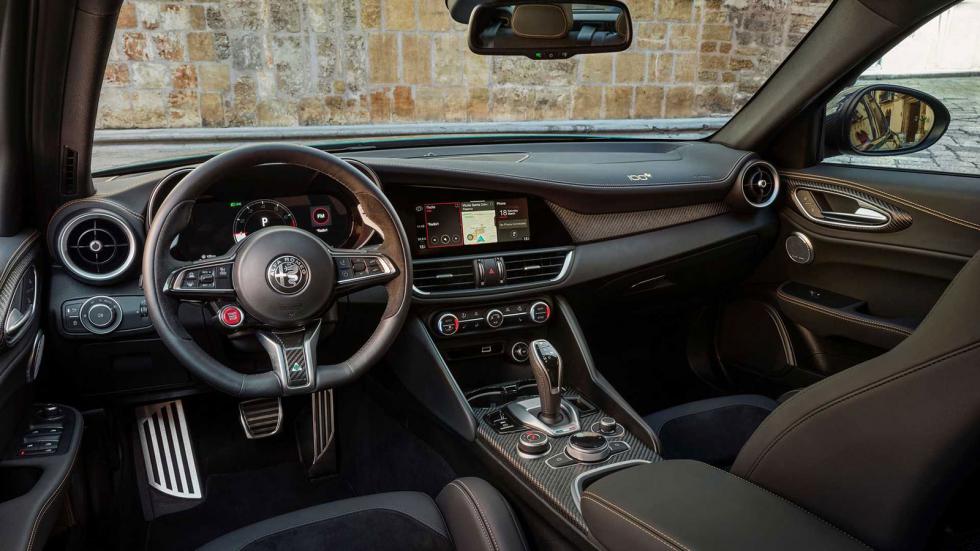 Alfa Romeo: Επετειακές Giulia και Stelvio Quadrifoglio με 520 ίππους!